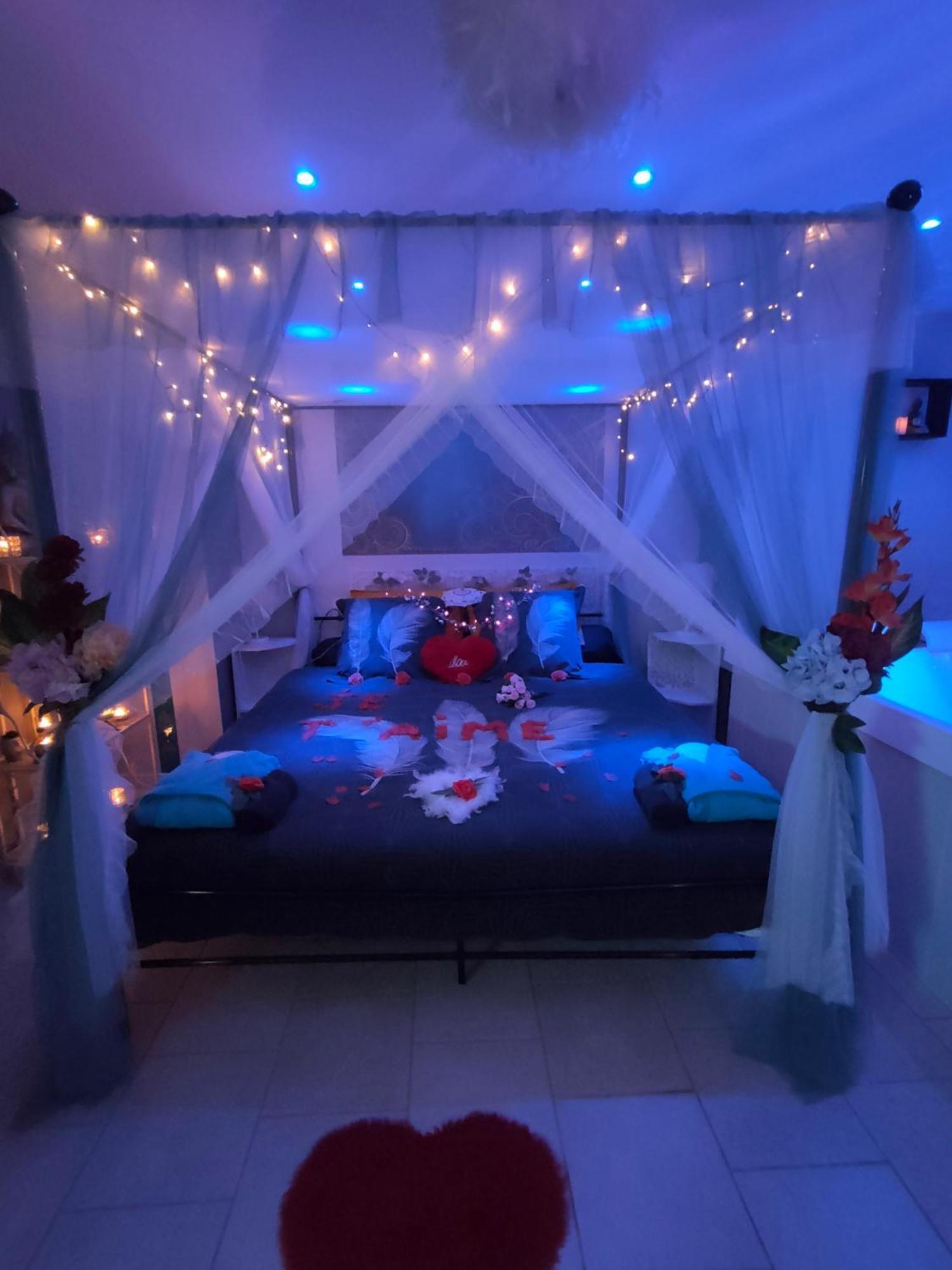 Loft Avec Baignoire Spa Lecrin Romantique Ochancourt 外观 照片